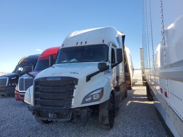 FREIGHTLINER CASCADIA 1 2022 white  diesel 3AKJHHDR1NSNG4551 photo #3