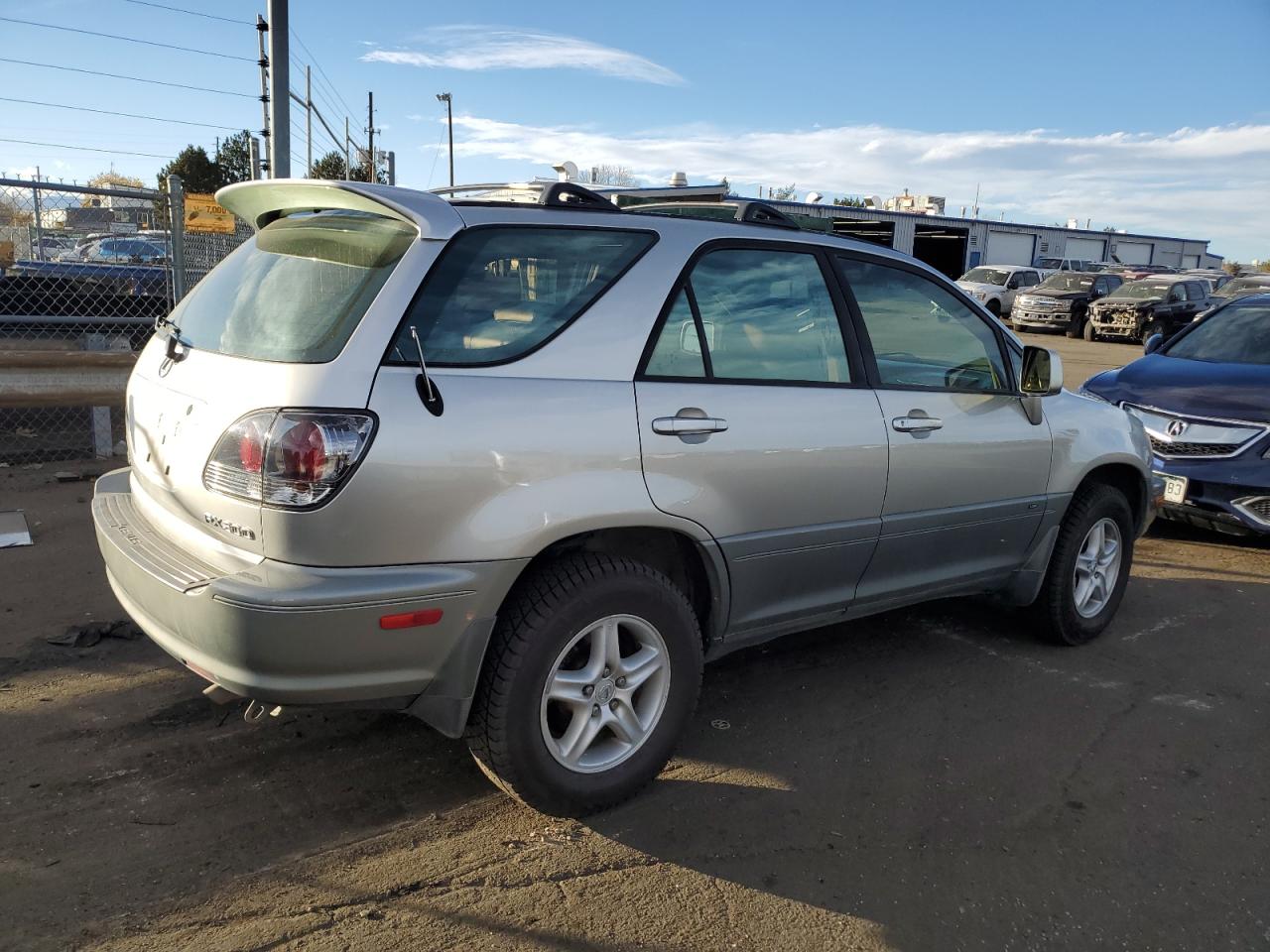 Lot #3037434704 2001 LEXUS RX 300