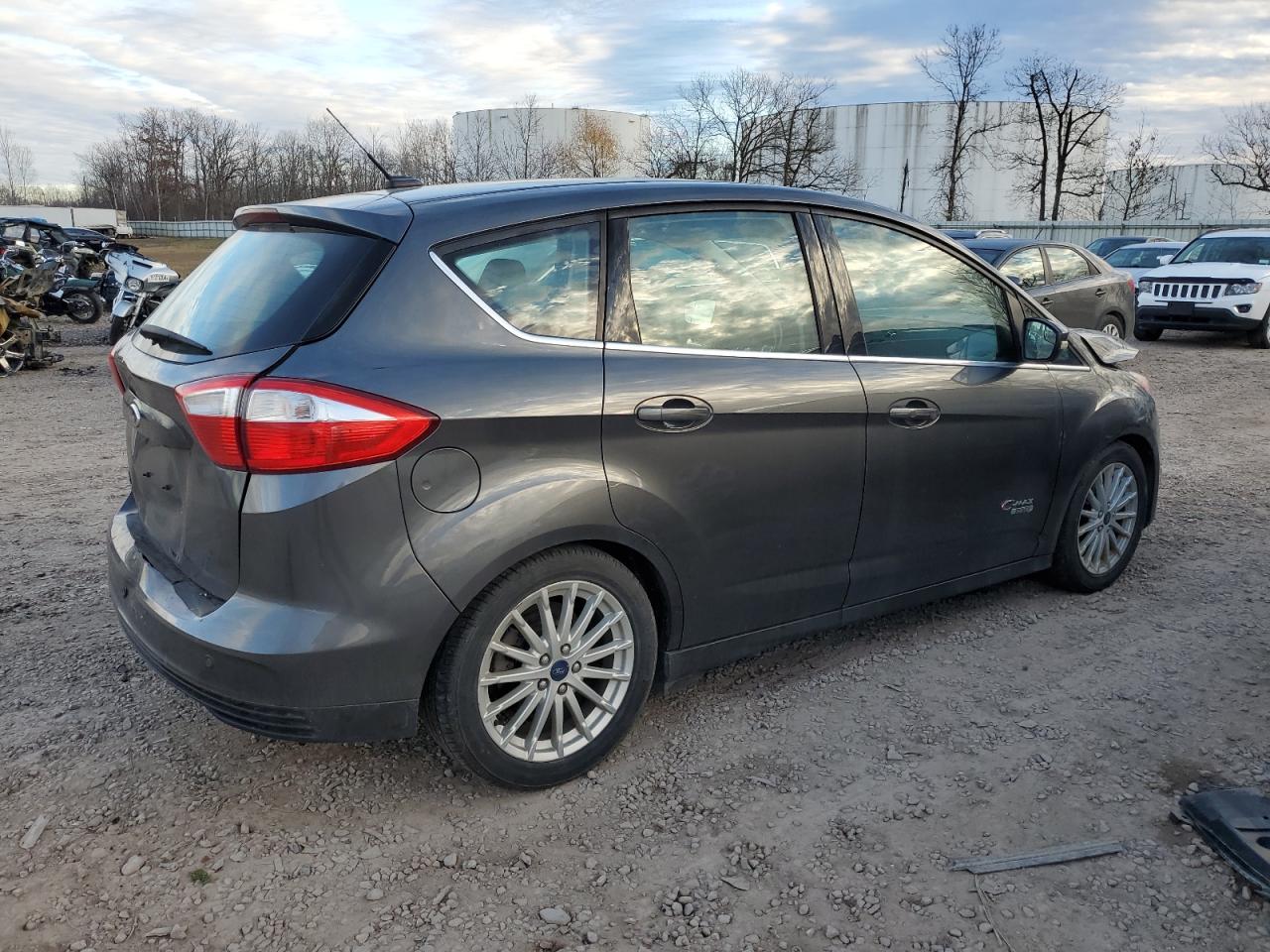 Lot #3033012033 2016 FORD C-MAX PREM