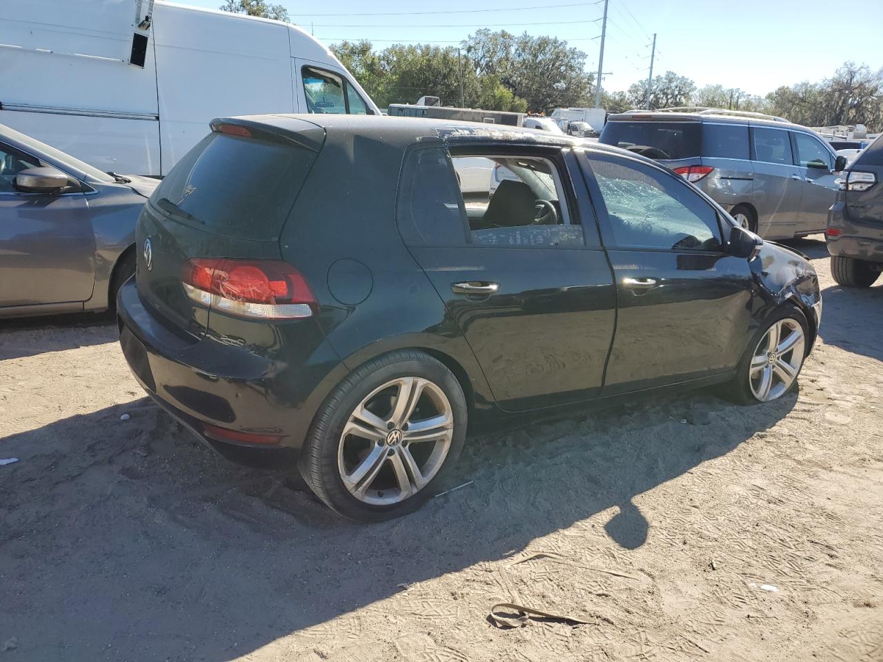 Lot #3033245866 2014 VOLKSWAGEN GOLF