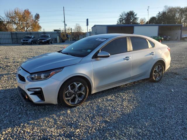 KIA FORTE FE