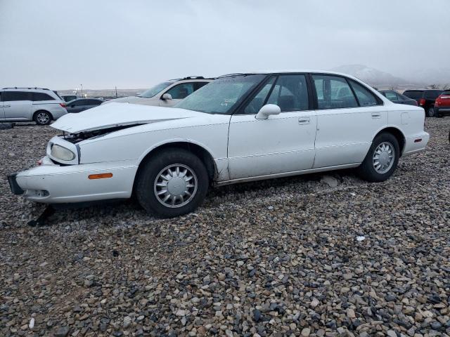 OLDSMOBILE 88 BASE 1998 white  gas 1G3HN52K8W4865297 photo #1