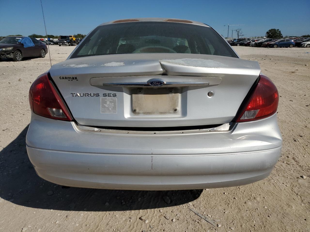 Lot #2994143325 2001 FORD TAURUS SES