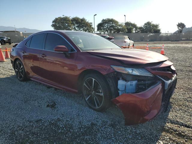 VIN 4T1B61HK7JU645463 2018 TOYOTA CAMRY no.4