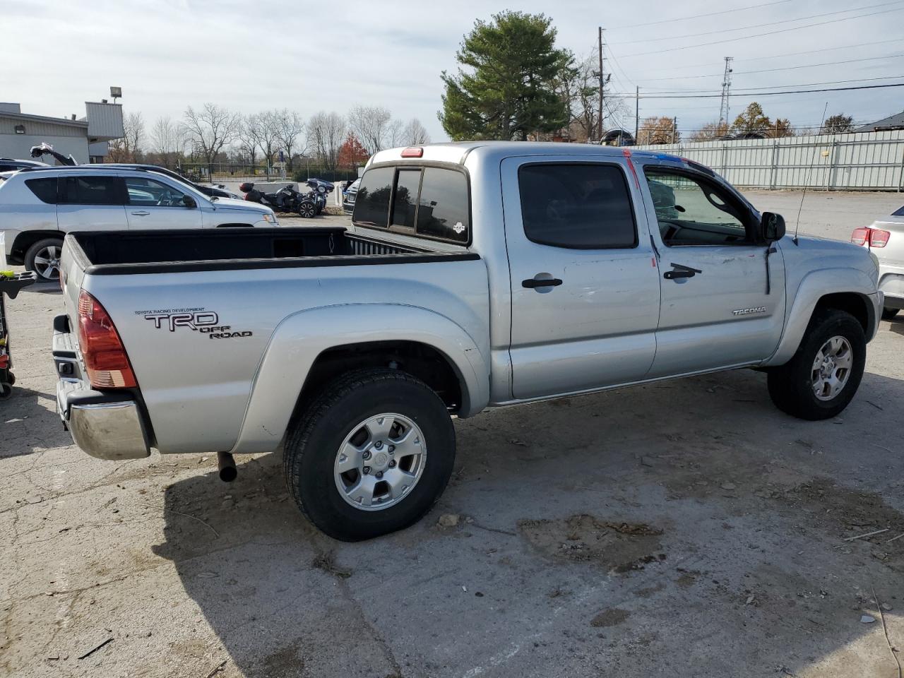 Lot #2976614564 2006 TOYOTA TACOMA DOU