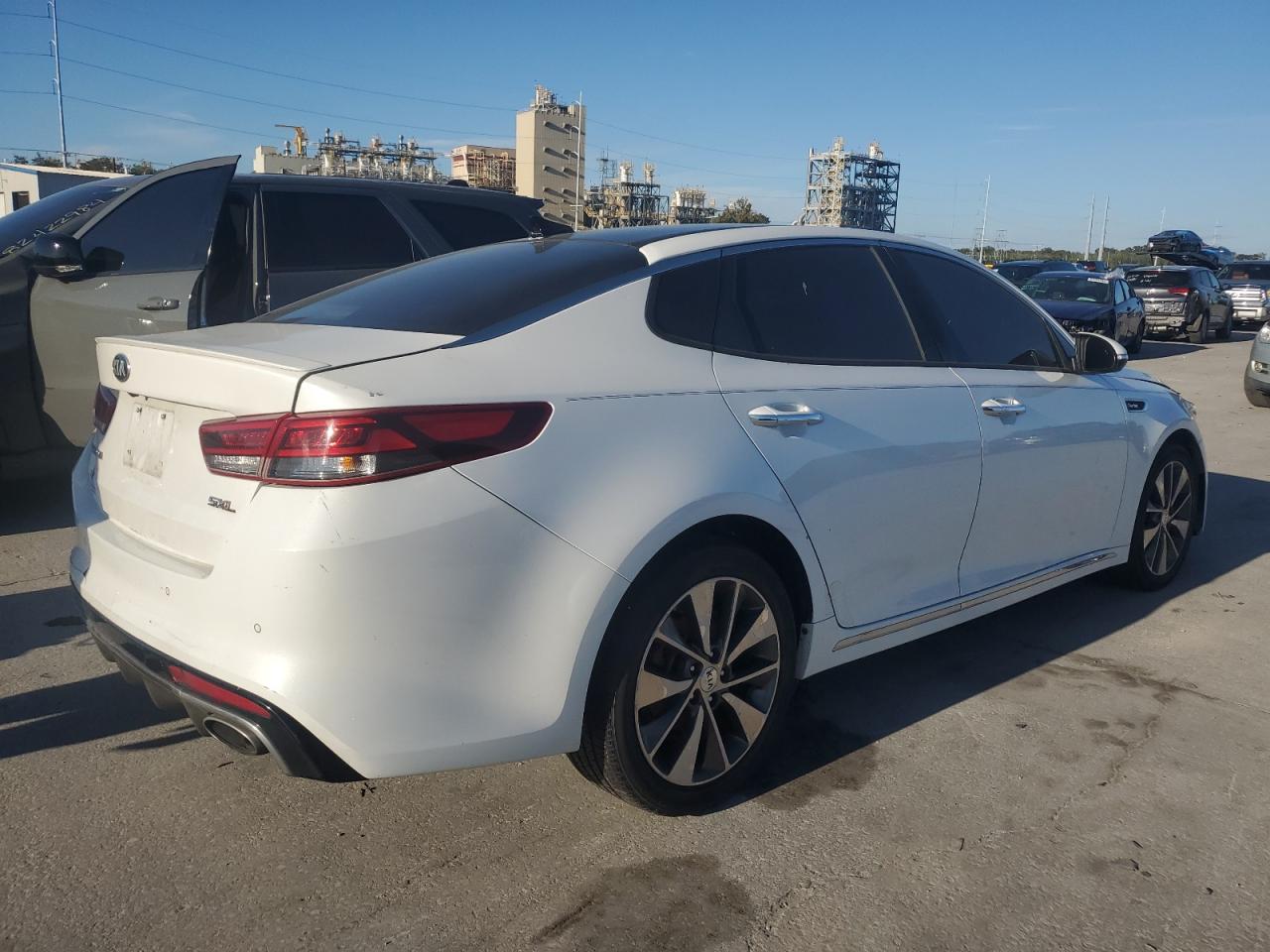 Lot #3025998945 2016 KIA OPTIMA SXL