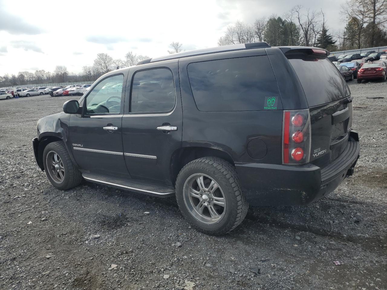 Lot #2989202644 2011 GMC YUKON DENA