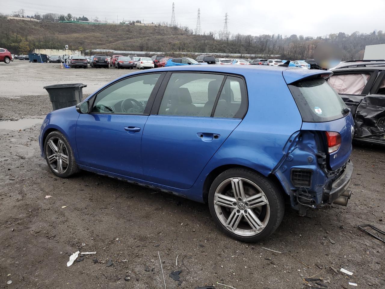 Lot #2987033775 2013 VOLKSWAGEN GOLF R