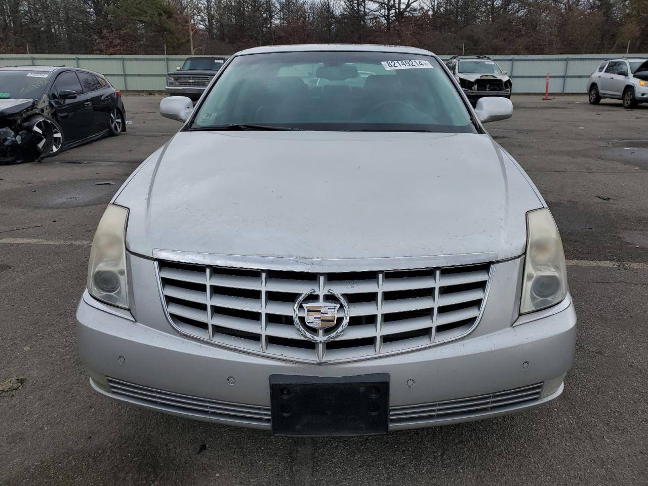 Lot #3004120239 2011 CADILLAC DTS PREMIU