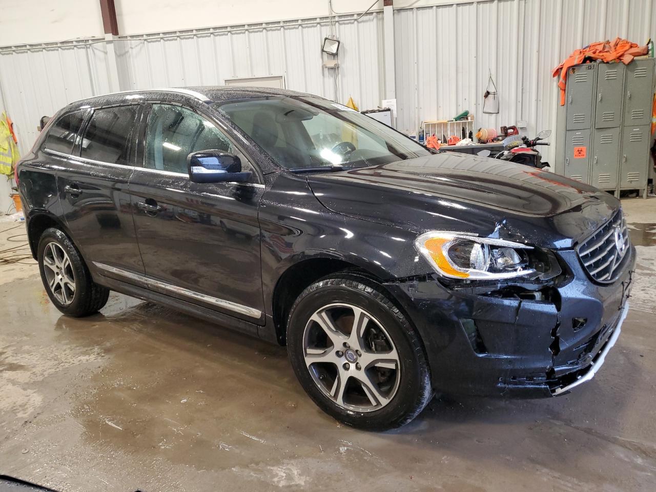 Lot #3025218614 2015 VOLVO XC60 T6 PL