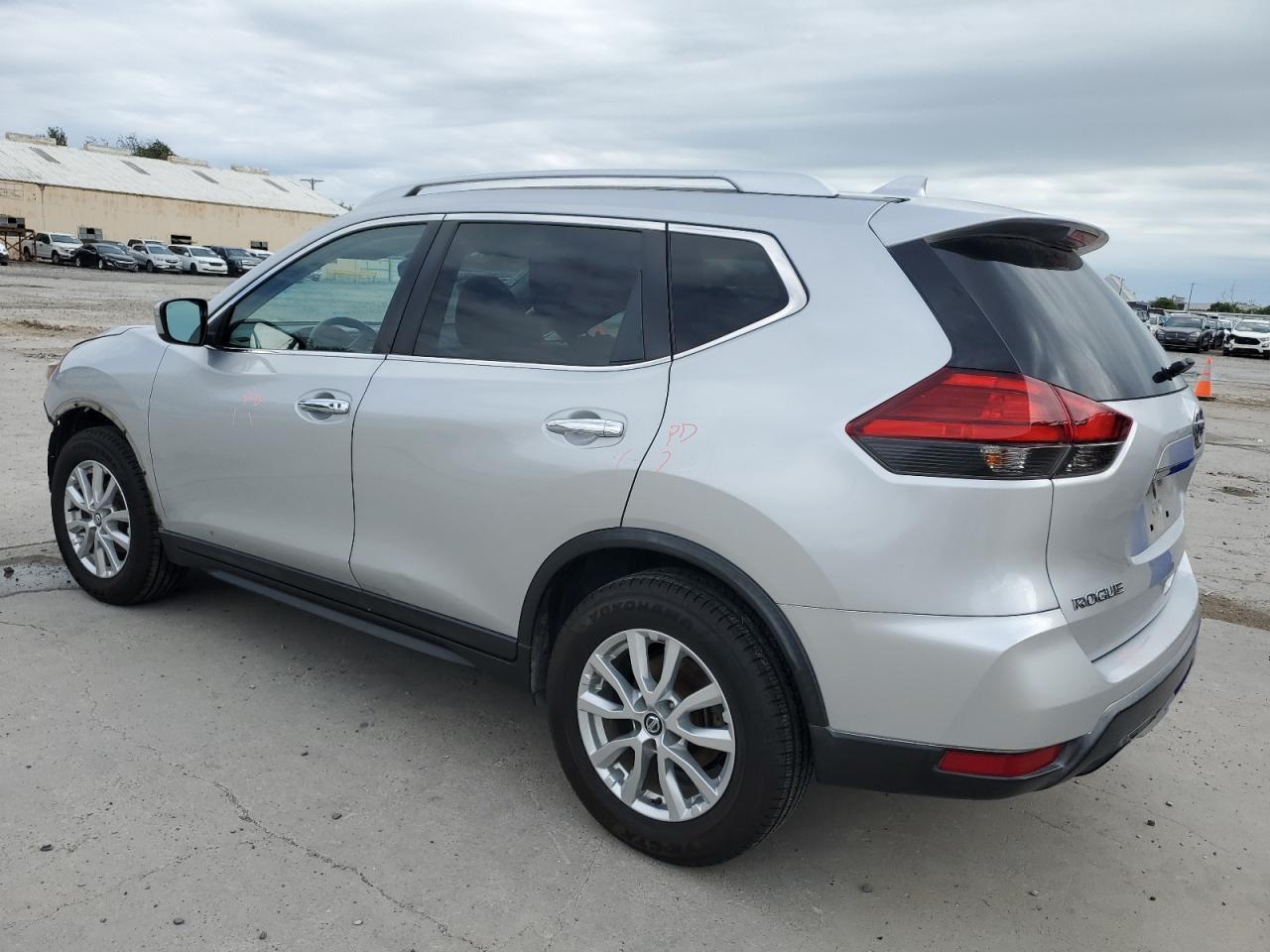 Lot #3030705141 2017 NISSAN ROGUE S