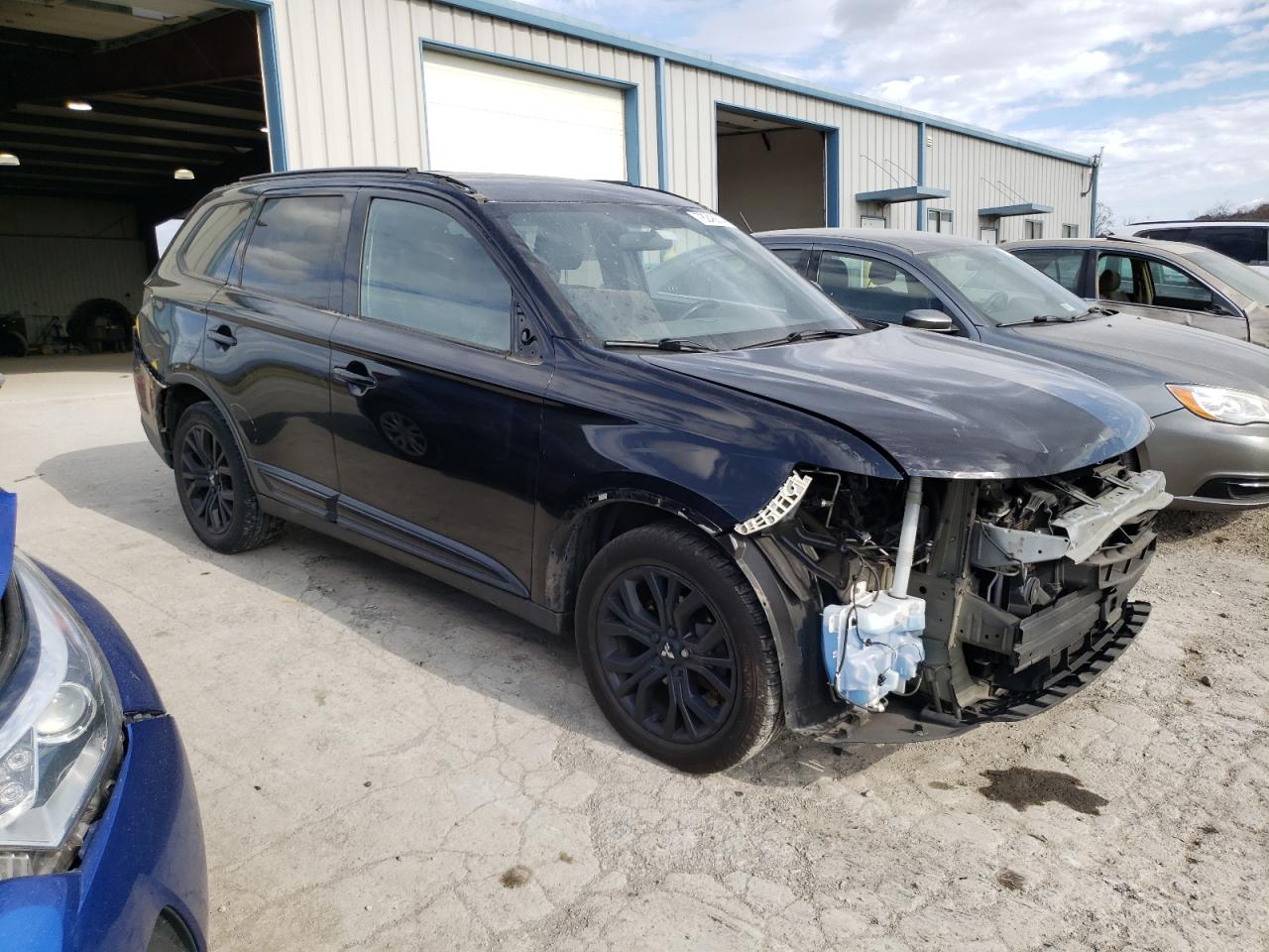 Lot #3033327874 2019 MITSUBISHI OUTLANDER