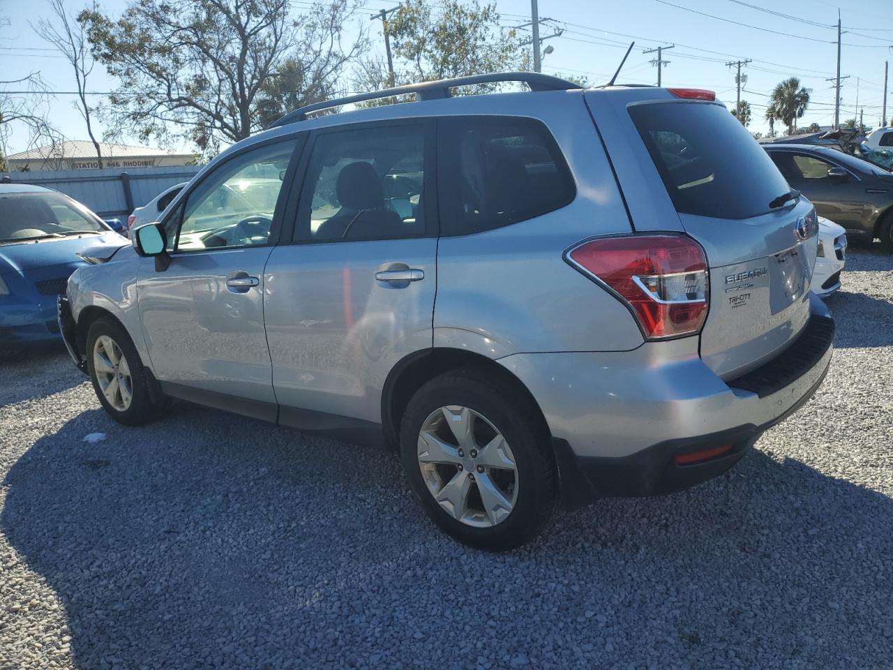 Lot #2995757499 2015 SUBARU FORESTER 2