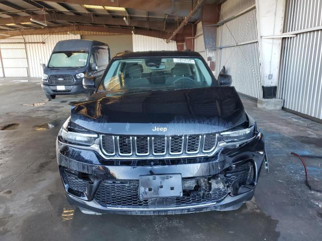 VIN 1C4RJHAG5PC621340 2023 Jeep Grand Cherokee, Laredo no.5