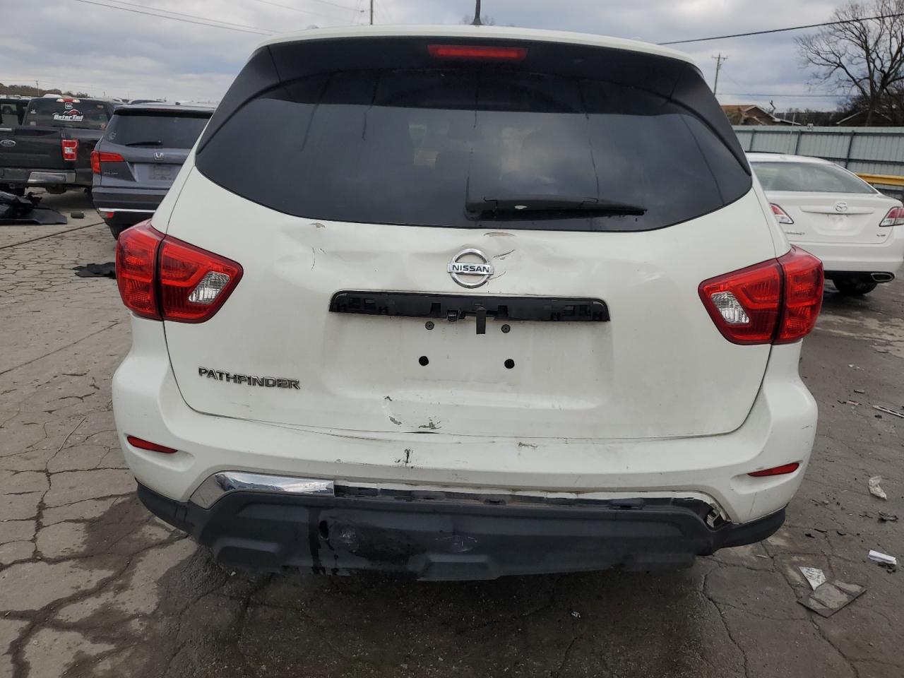 Lot #3025984958 2017 NISSAN PATHFINDER