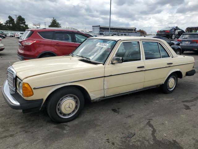 1983 MERCEDES-BENZ 240 D #2957367457