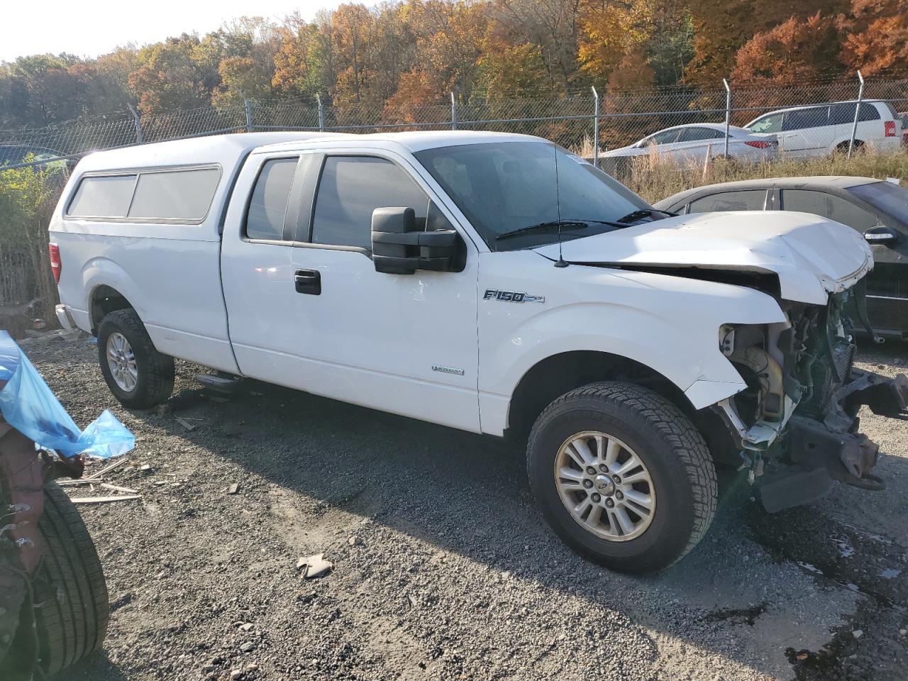 Lot #2952746898 2011 FORD F150 SUPER