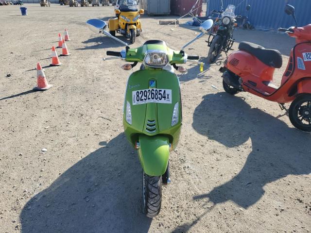 VESPA SCOOTER 2019 green   ZAPM818G9K5800561 photo #3