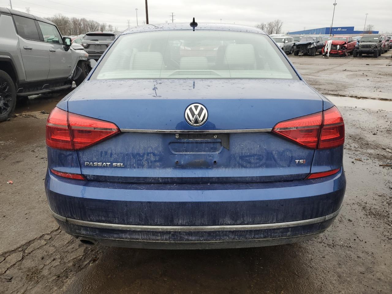 Lot #3025982947 2016 VOLKSWAGEN PASSAT SEL