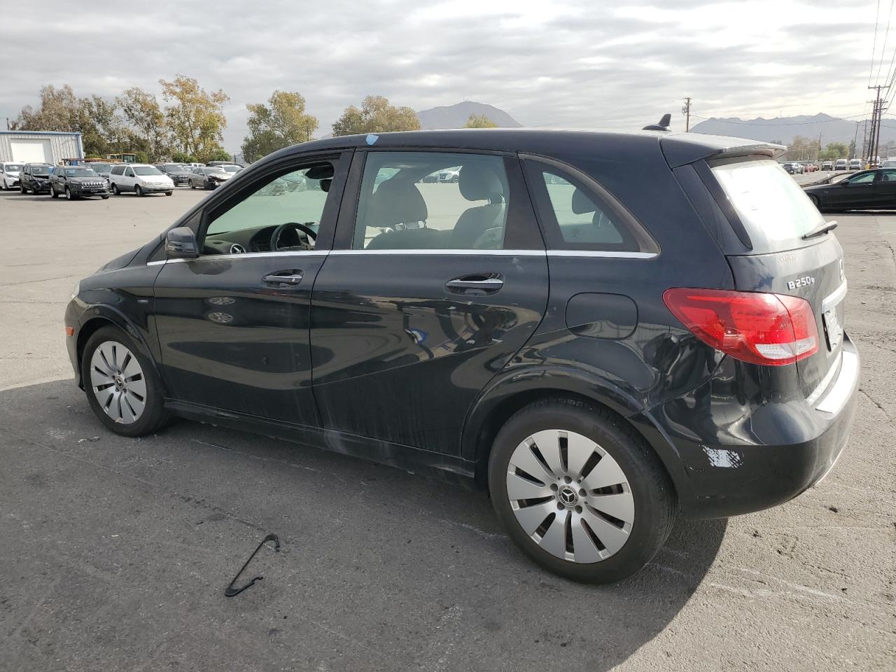 Lot #3020986321 2017 MERCEDES-BENZ B 250E