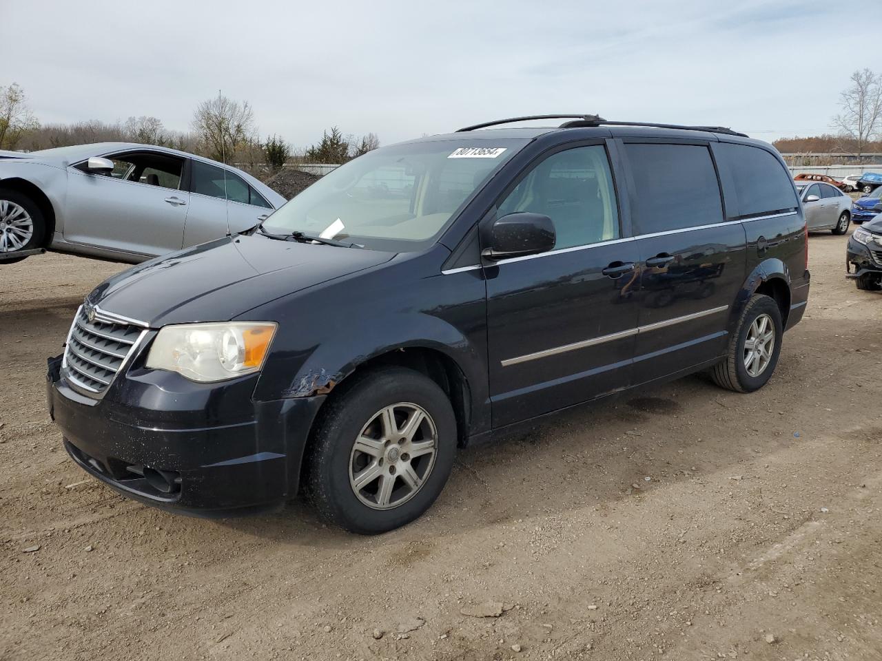 Lot #2974791077 2010 CHRYSLER TOWN & COU