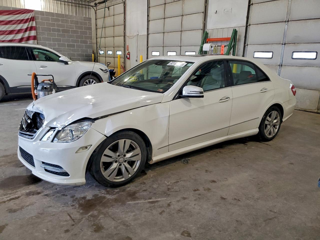 Lot #3302863912 2013 MERCEDES-BENZ E 350 BLUE