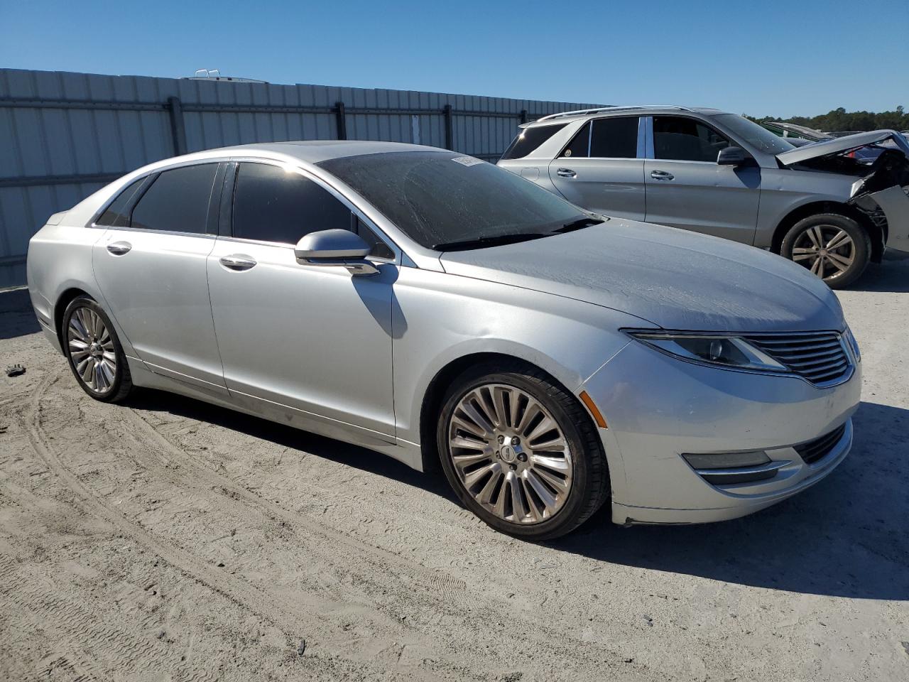 Lot #3311718264 2016 LINCOLN MKZ
