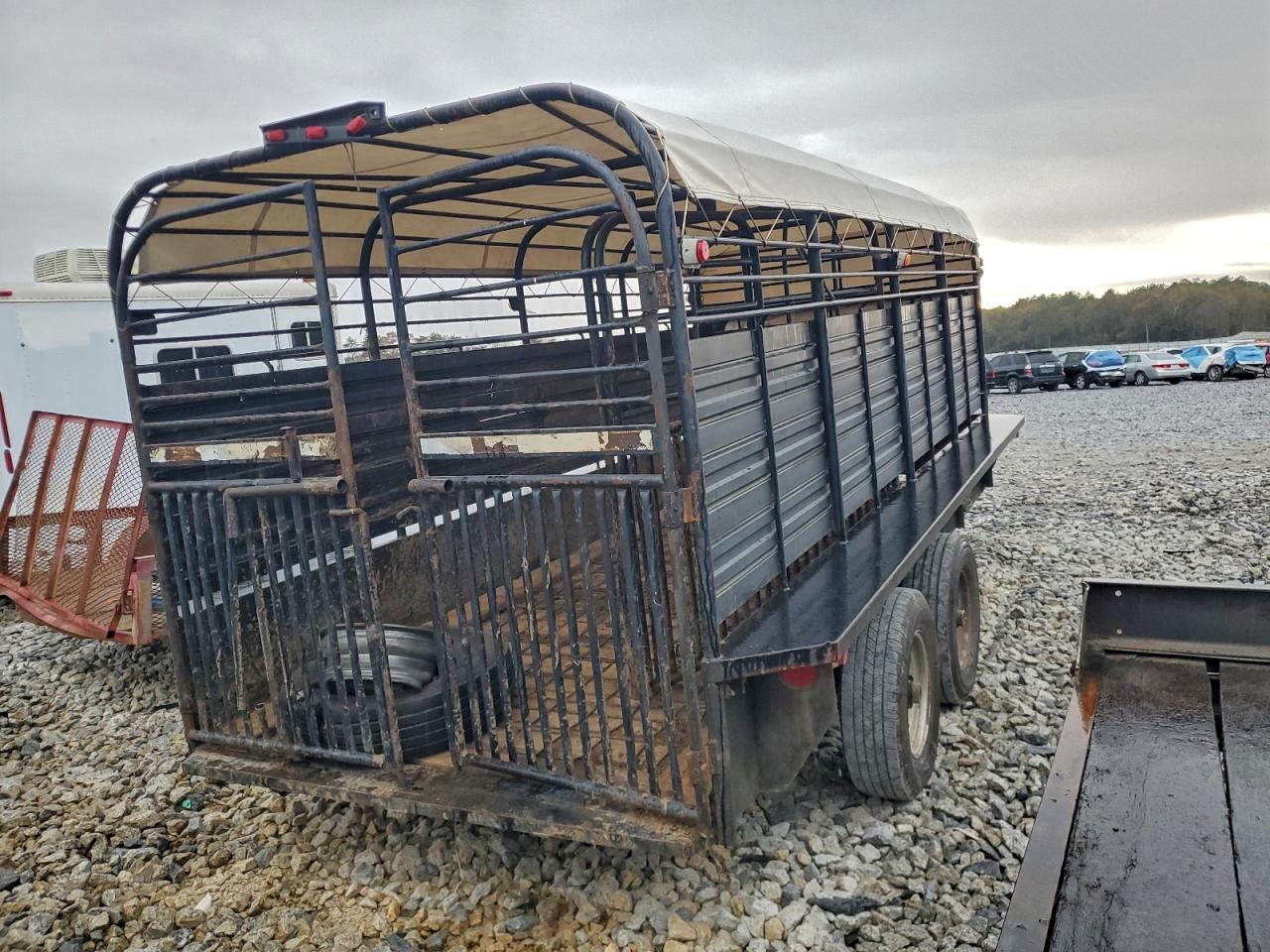 Lot #3296883823 2001 SDIP STOT