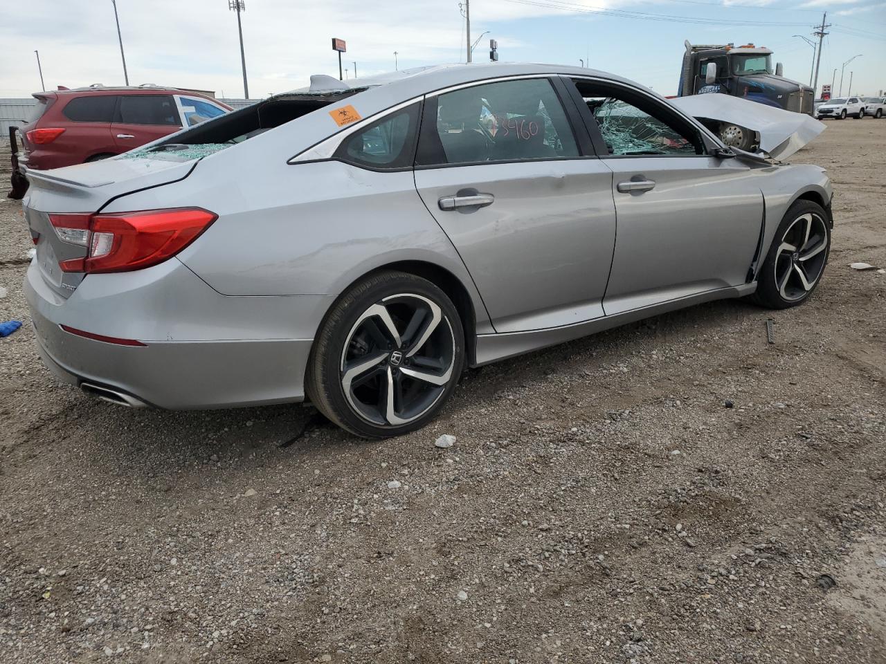 Lot #3302714031 2020 HONDA 1100