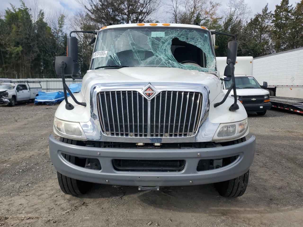 Lot #3284746520 2014 INTERNATIONAL 4000 4300