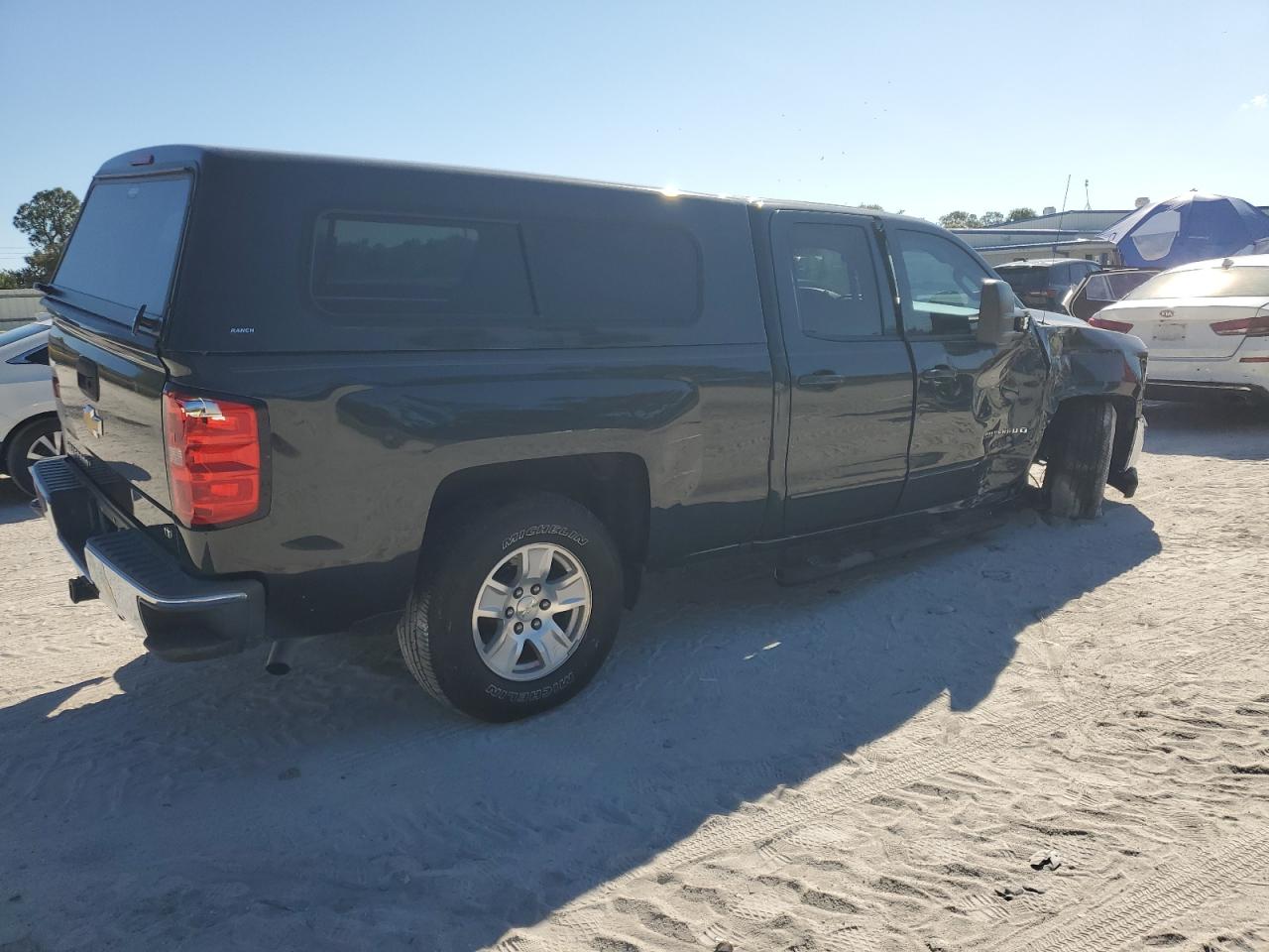 CHEVROLET SILVERADO C1500 LT