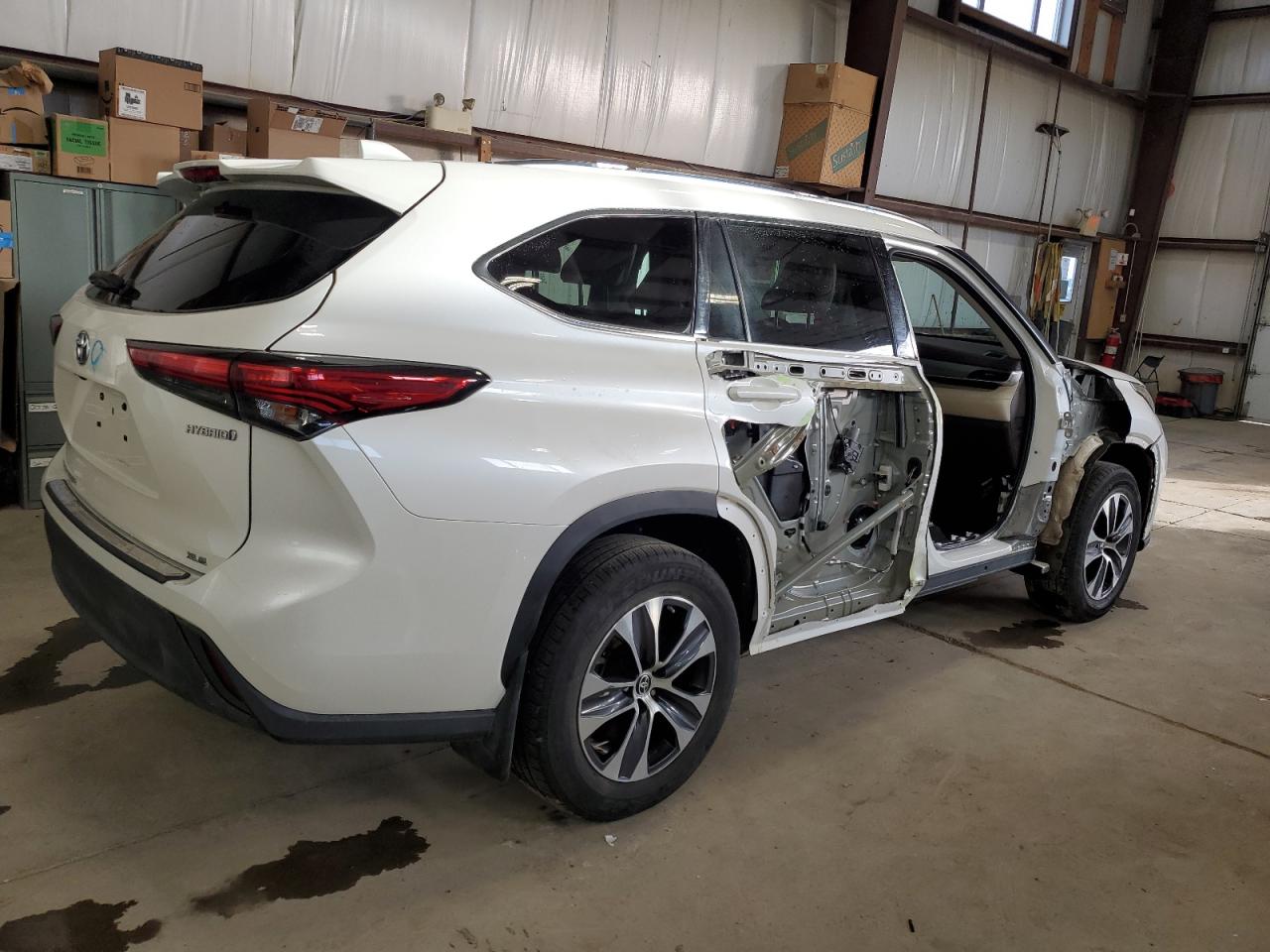 TOYOTA HIGHLANDER HYBRID XLE