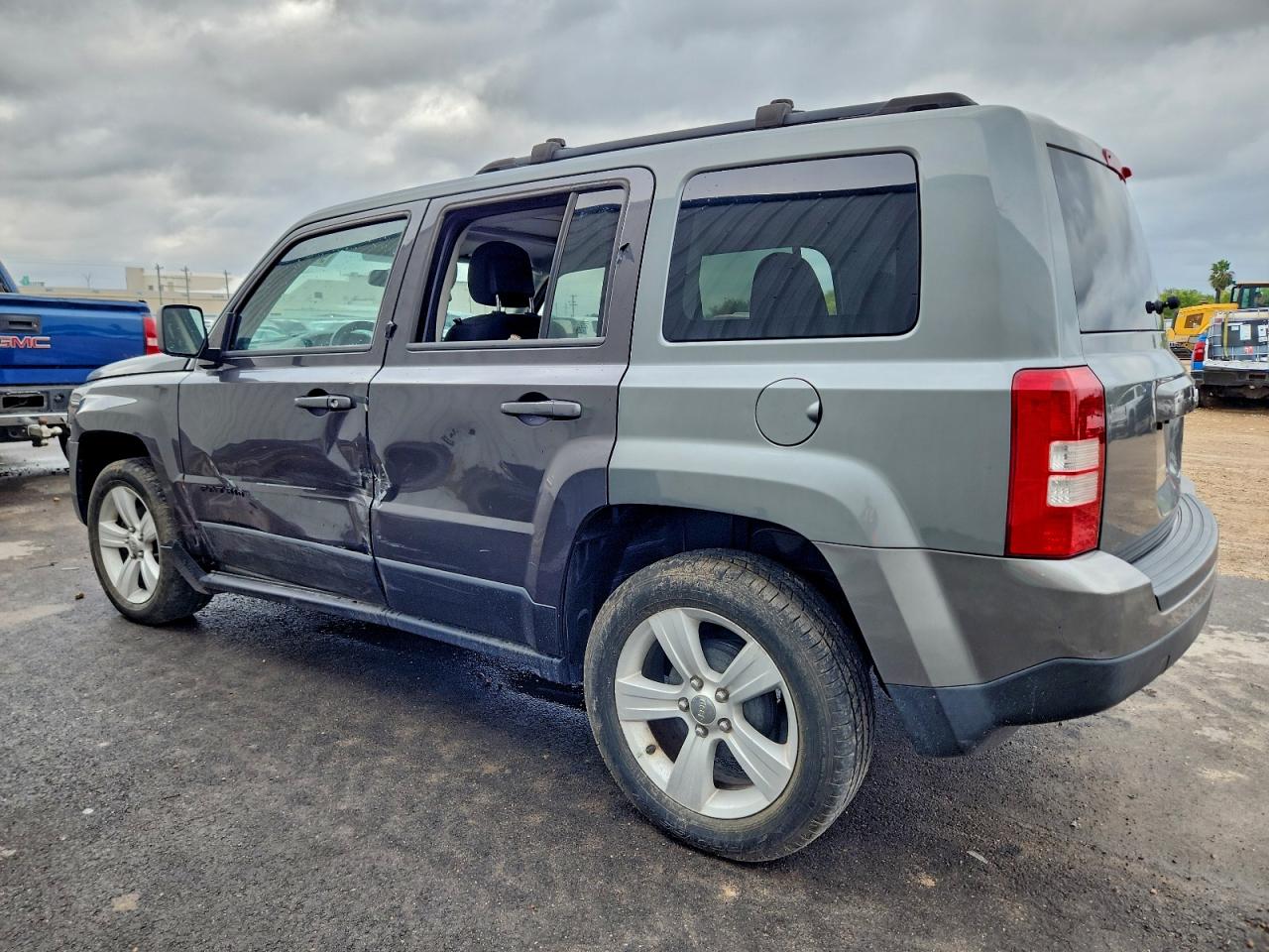 JEEP PATRIOT LATITUDE