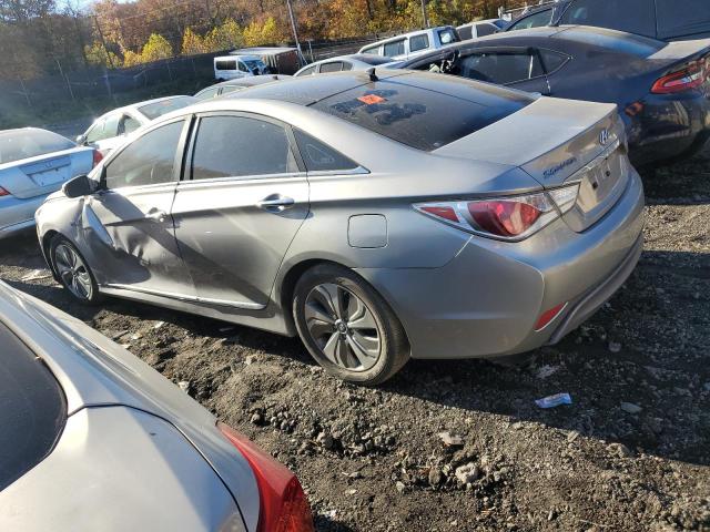 2013 HYUNDAI SONATA HYB - KMHEC4A44DA084101