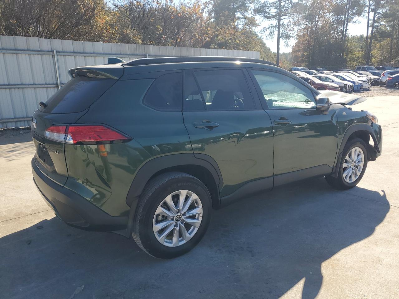 TOYOTA COROLLA CROSS LE