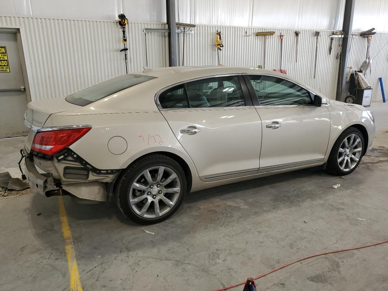 BUICK LACROSSE PREMIUM