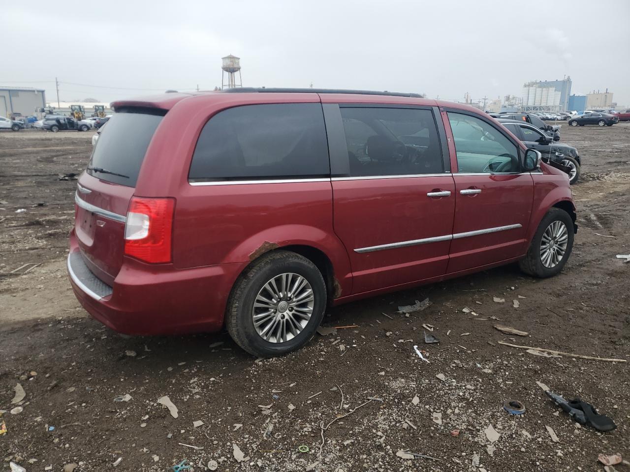 CHRYSLER TOWN & COUNTRY TOURING L