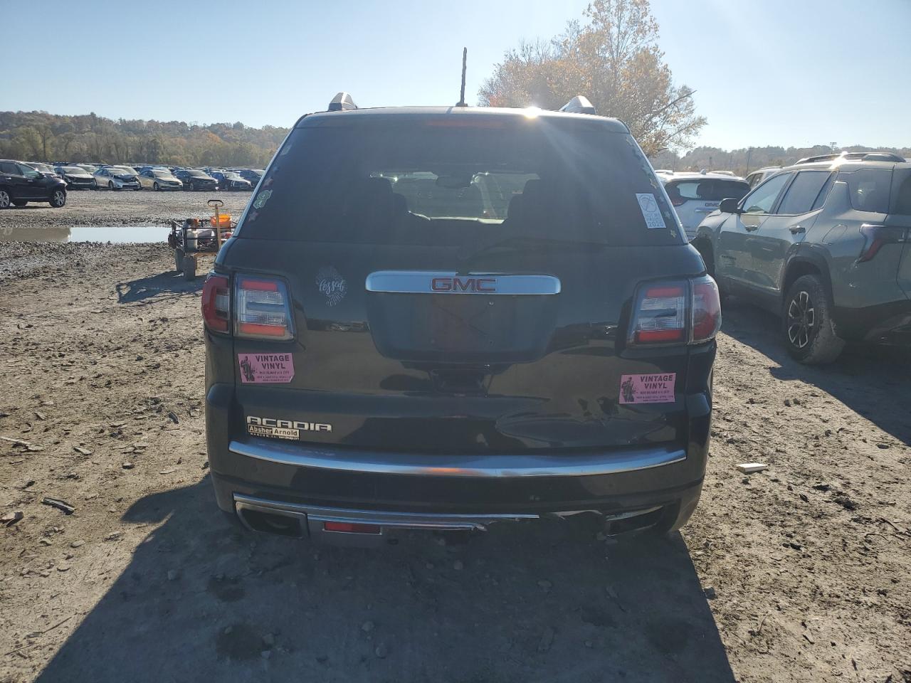 GMC ACADIA DENALI