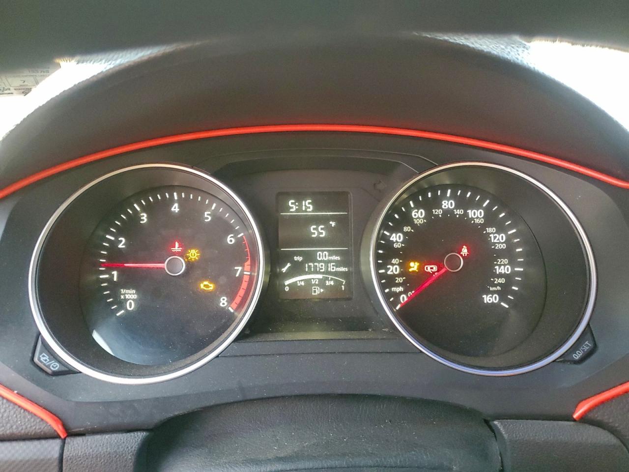 VOLKSWAGEN JETTA BASE