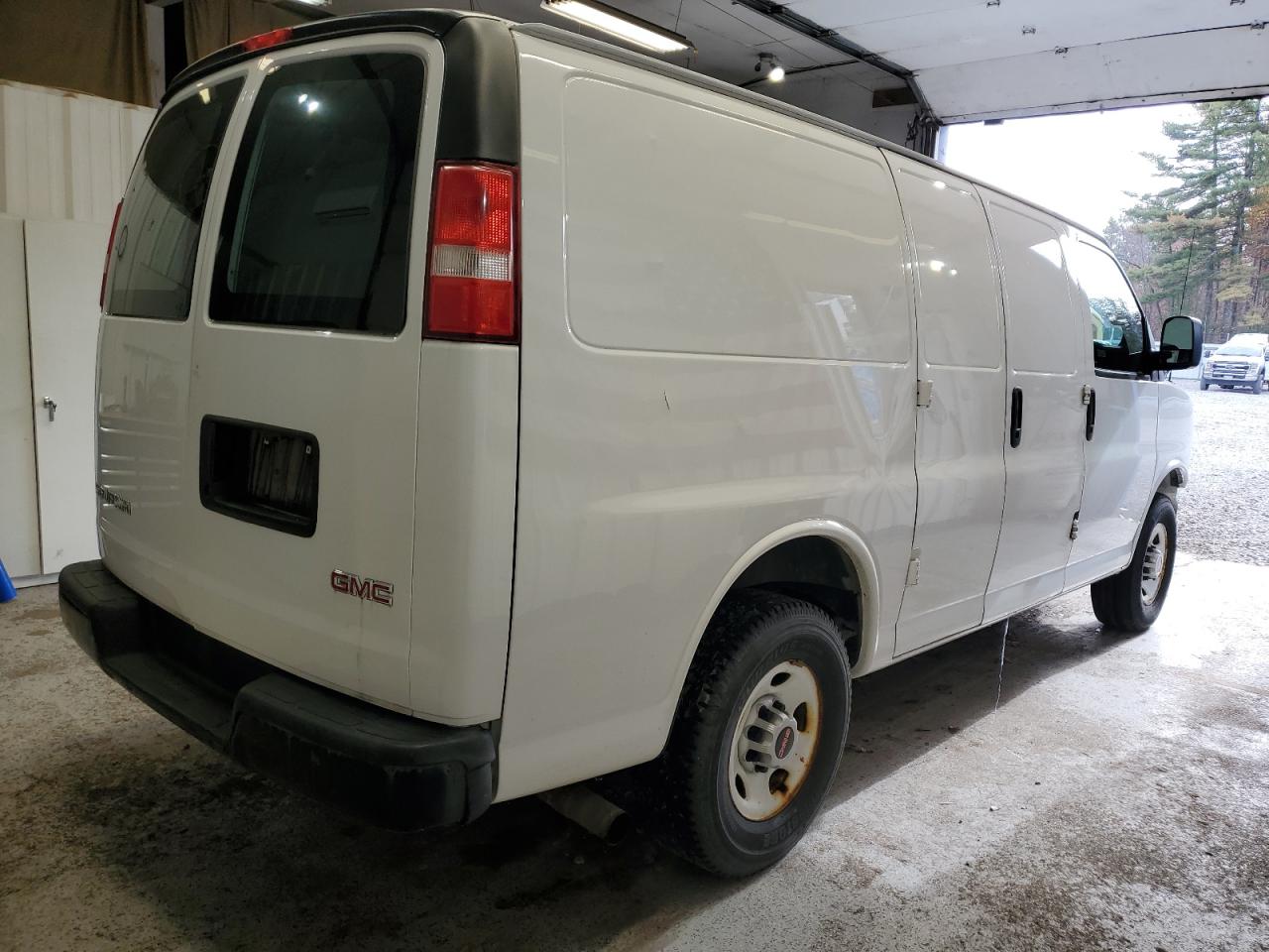 GMC SAVANA G3500