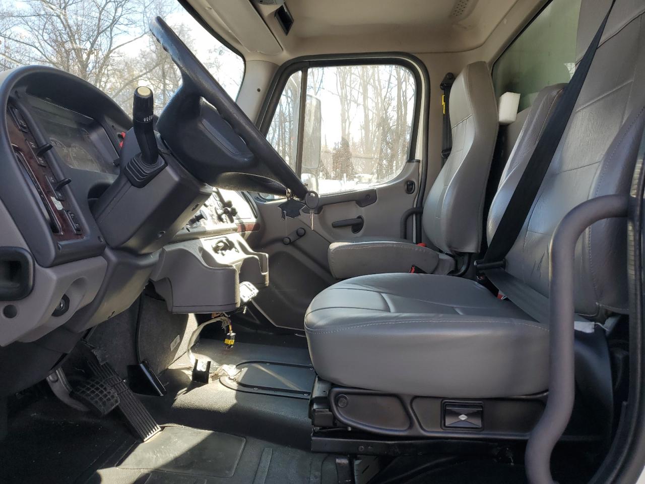 Lot #3309107154 2021 FREIGHTLINER M2 106 MED