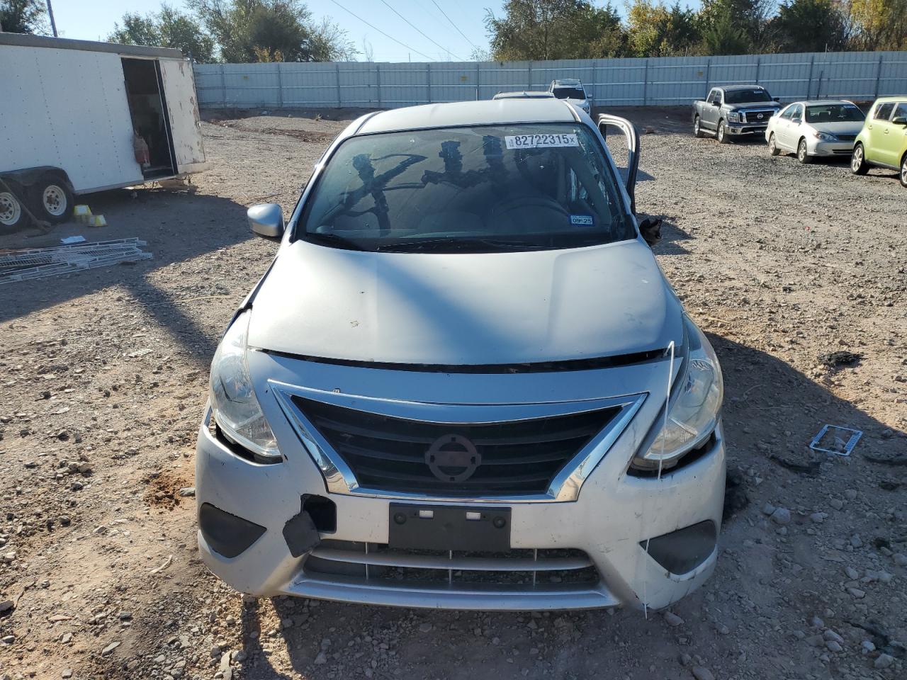 NISSAN VERSA S