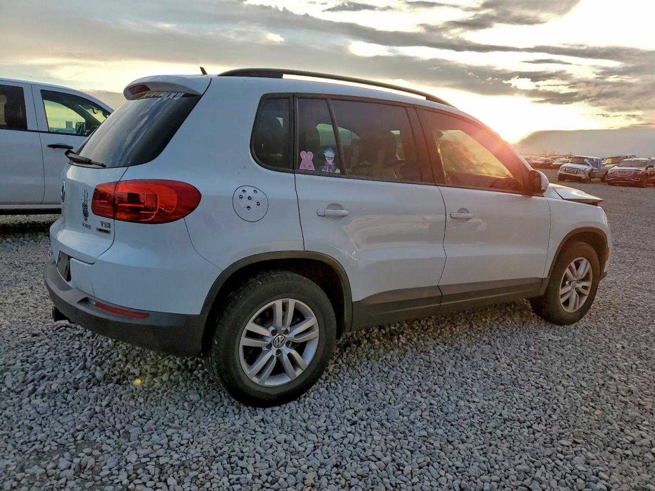 VOLKSWAGEN TIGUAN S
