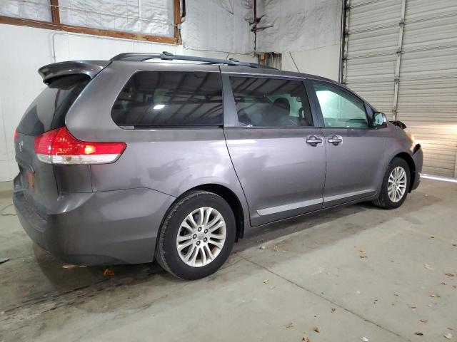 2012 TOYOTA SIENNA #3292369303