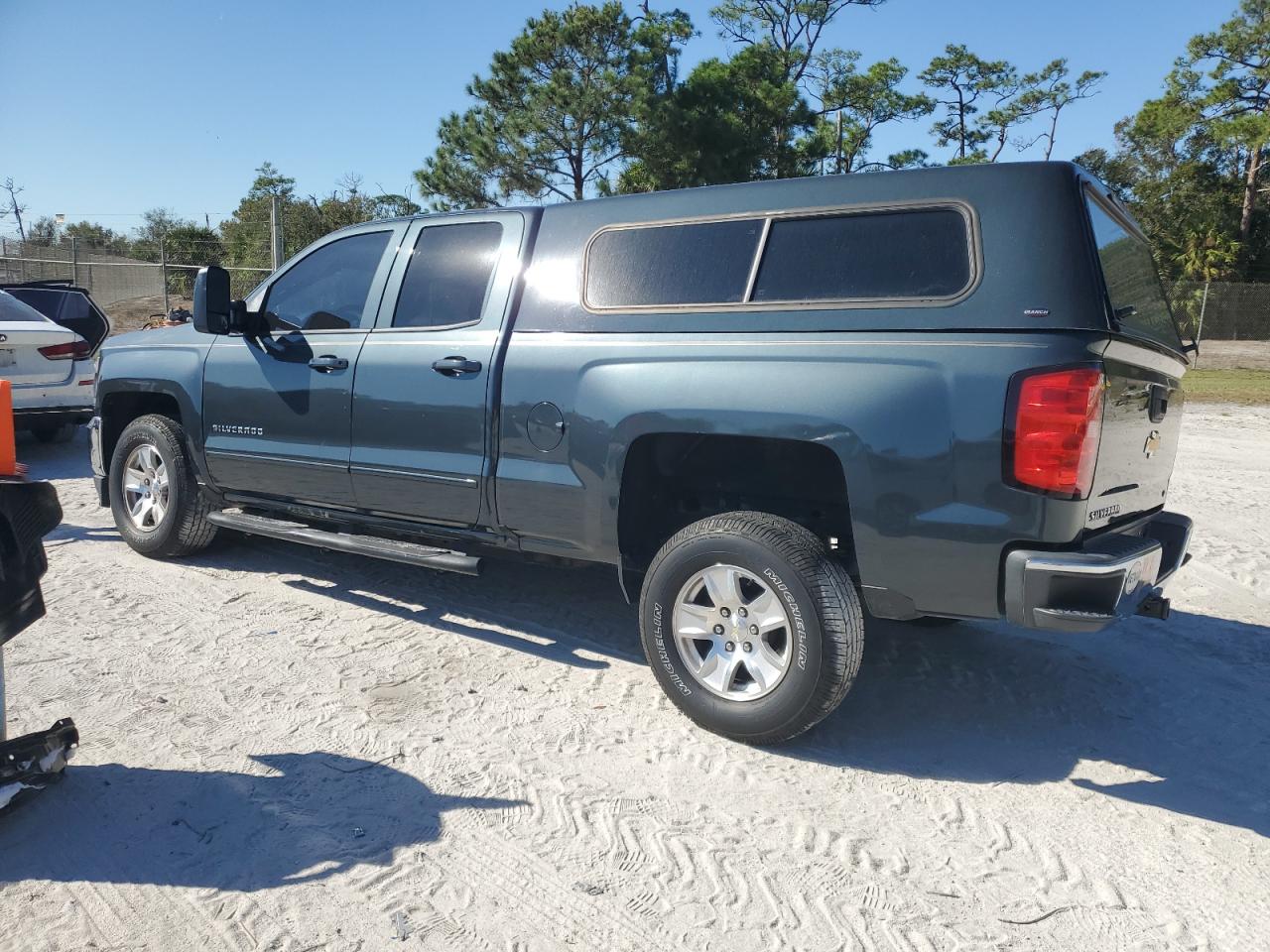 CHEVROLET SILVERADO C1500 LT