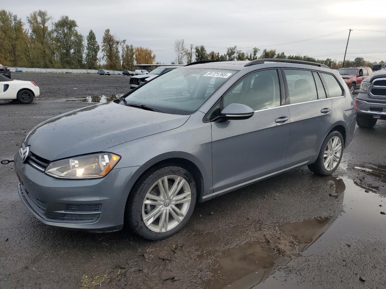 VOLKSWAGEN GOLF SPORTSVAN TDI S