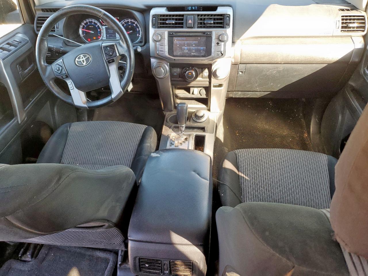 TOYOTA 4RUNNER SR5/SR5 PREMIUM