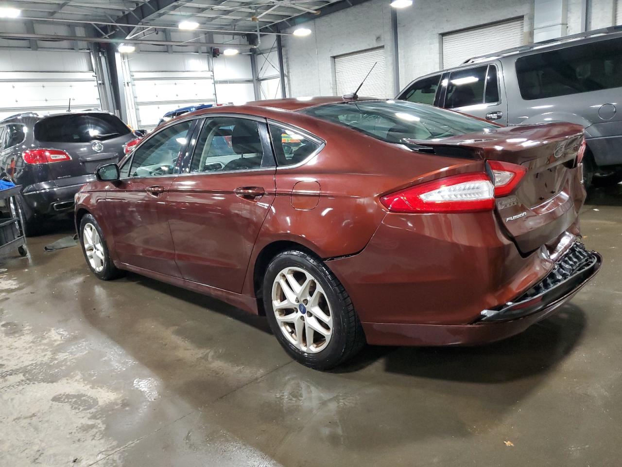 FORD FUSION SE
