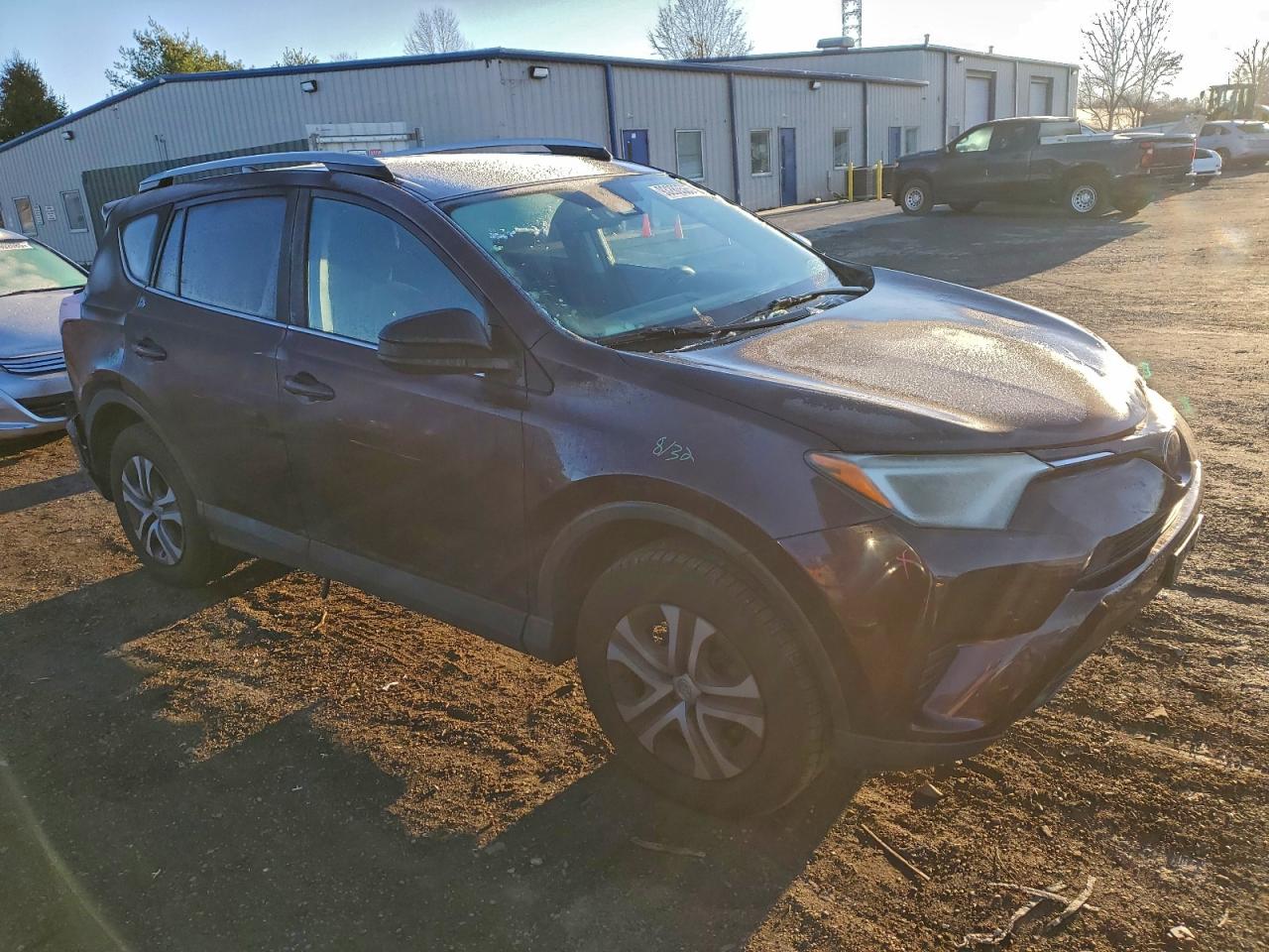 TOYOTA RAV4 LE