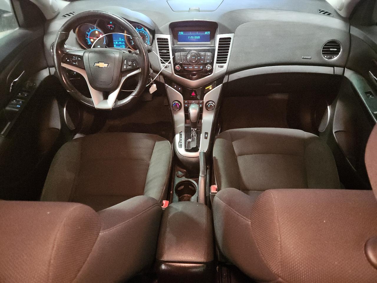 CHEVROLET CRUZE LT